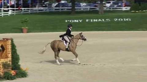 Maggie Huffman Photo 24