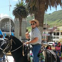 Omar Manzano Photo 8
