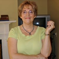 Paula Russell Photo 6
