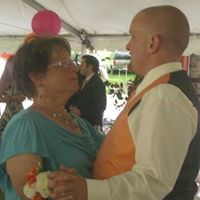 Cindy Landis Photo 6