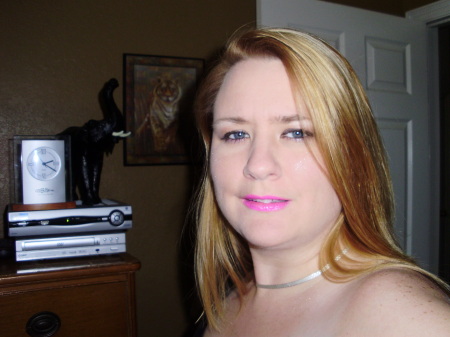 Shannon Edwards Photo 21