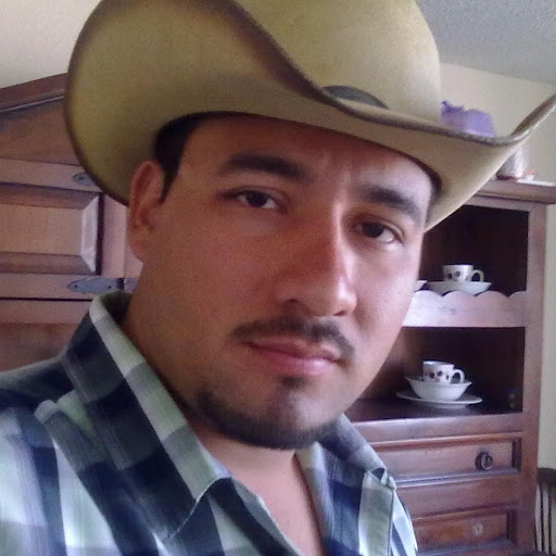 Gerardo Arellano Photo 15