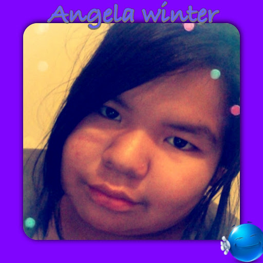 Angela Winter Photo 9