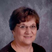 Linda Montgomery Photo 2