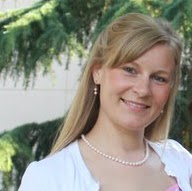 Karen Colbert Photo 11