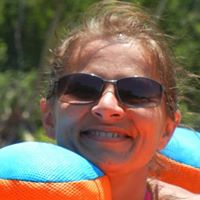 Tami Hutchison Photo 5