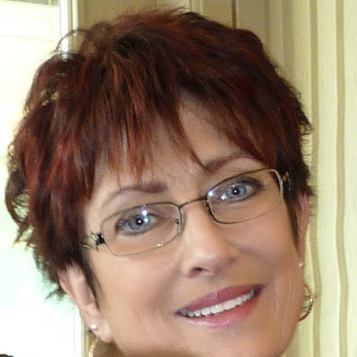 Linda Schellenberg Photo 8