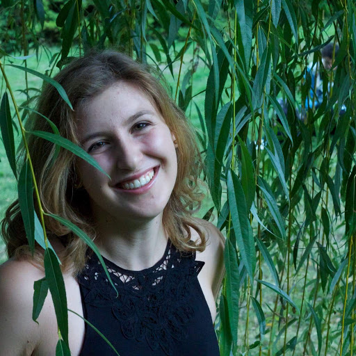 Anna Shank Photo 9