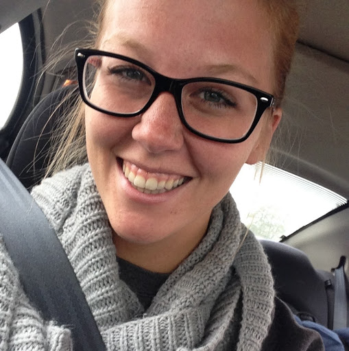 Tara Watkins Photo 16