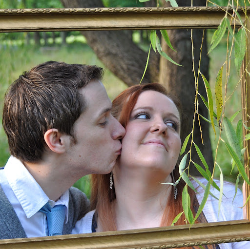 Stephanie Combs Photo 11