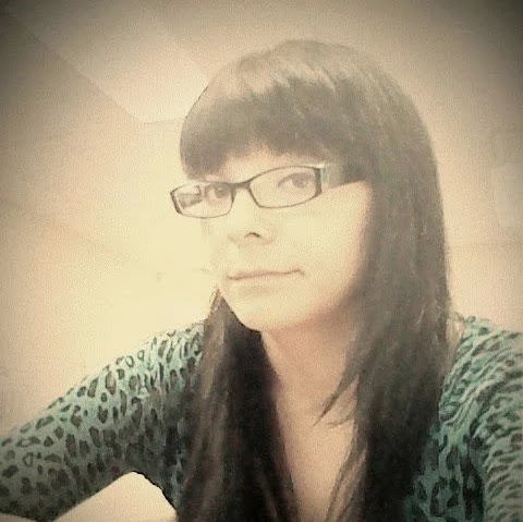 Veronica Martinez Photo 15