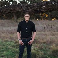 Ethan Sellers Photo 1