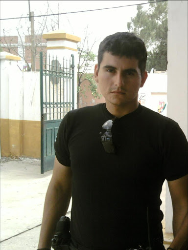 Julio Zarate Photo 11