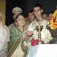 Praveen Joshi Photo 4