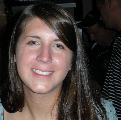 Amanda Duren Photo 9