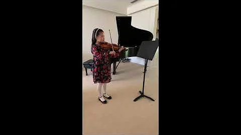 Caroline Lin Photo 29