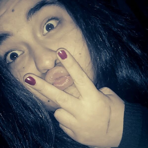 Saira Arias Photo 15