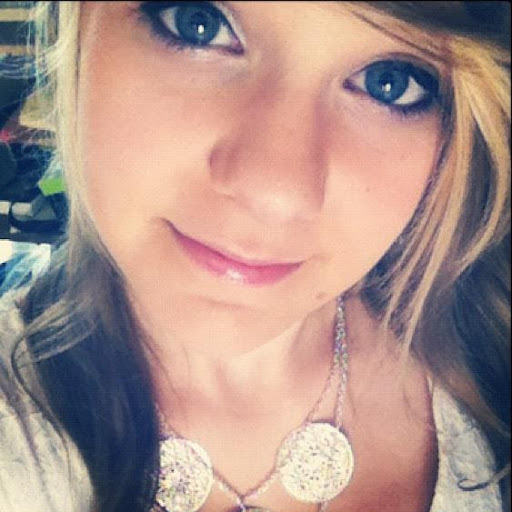 Natalie Steffen Photo 12