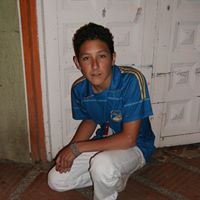 Reina Acevedo Photo 8