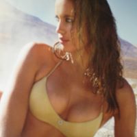 Staci Hansen Photo 4