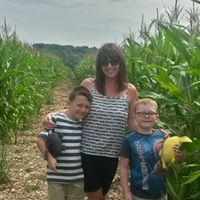 Suzanne Rowe Photo 5