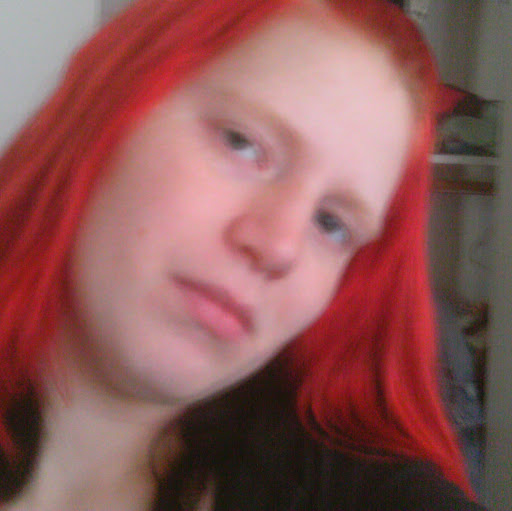 Danielle Webster Photo 14