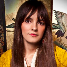 Lindsay Bell Photo 11