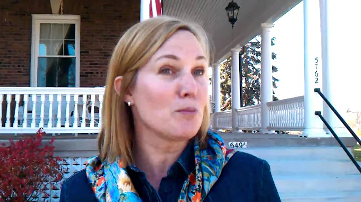 Judy Byron Photo 13