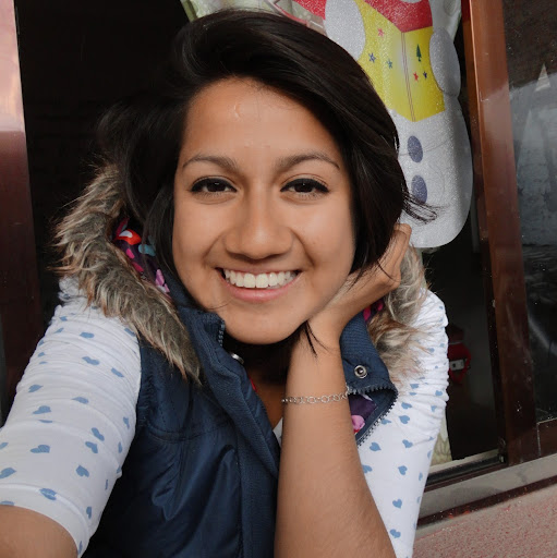 Anna Fierro Photo 9
