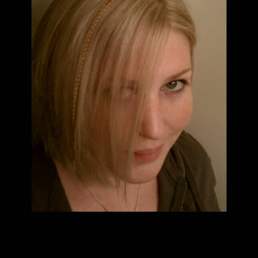 Julia Cohen Photo 15