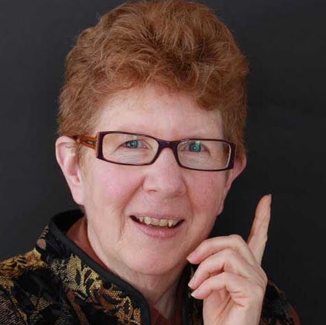 Barbara Moore Photo 18