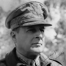 Douglas Macarthur Photo 11