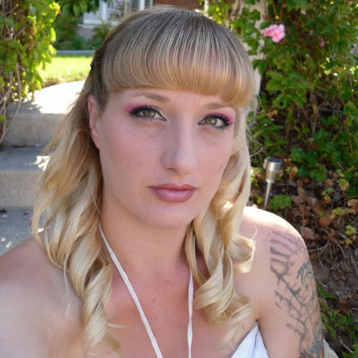 Heather Pike Photo 15