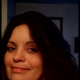 Lindy Warren Photo 9