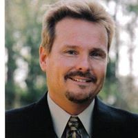 Steven Farr Photo 5