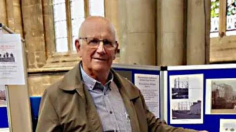 Derek Billings Photo 18