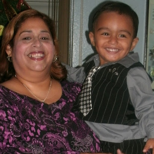 Yvonne Quinones Photo 2