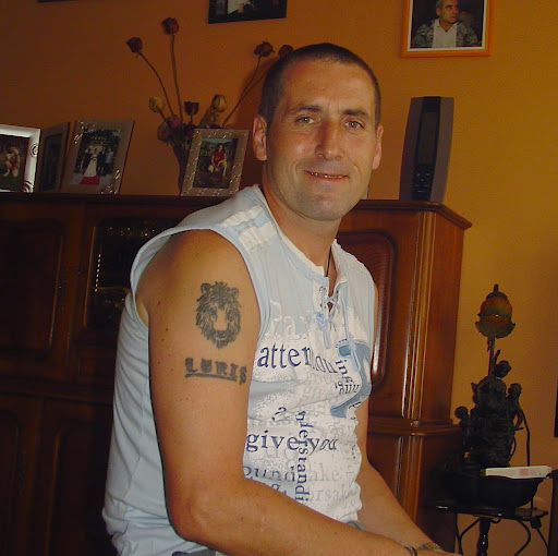 Luis Quiroga Photo 15