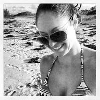 Janelle Warren Photo 8