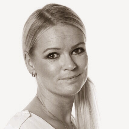 Christina Henriksen Photo 1