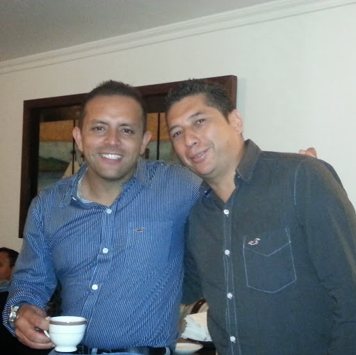 Manuel Rivas Photo 15