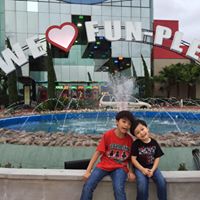 Linh Diep Photo 8