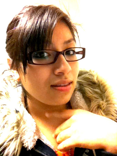 Elena Munoz Photo 16