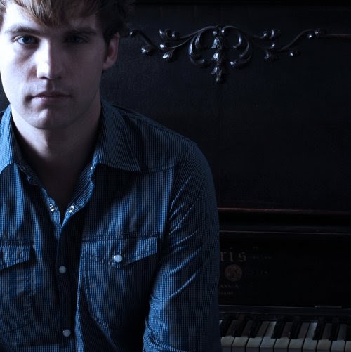 Mitchell Hunter Photo 10