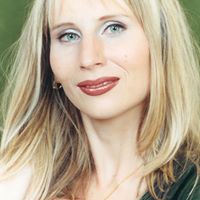 Natalie Elmore Photo 1