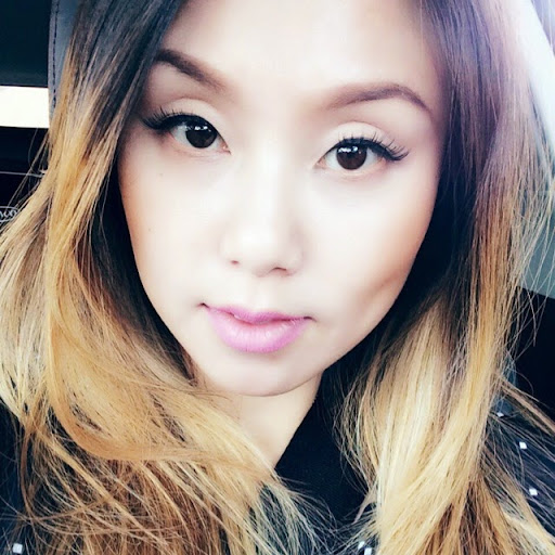 Vivian Vu Photo 10