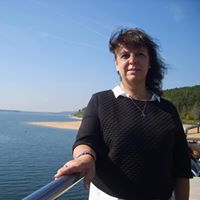 Claudia Carpenter Photo 2
