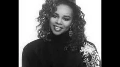 Deniece Smith Photo 19