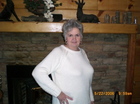 Beverly Bush Photo 17
