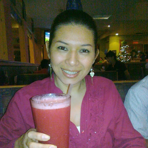 Gloria Alvarado Photo 10